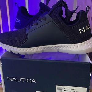 Sneakers shoes new for kids